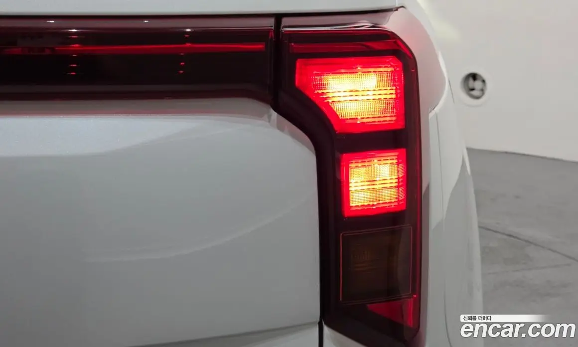 Kia Carnival 2025 2.2 автомат (гидро), фото 9