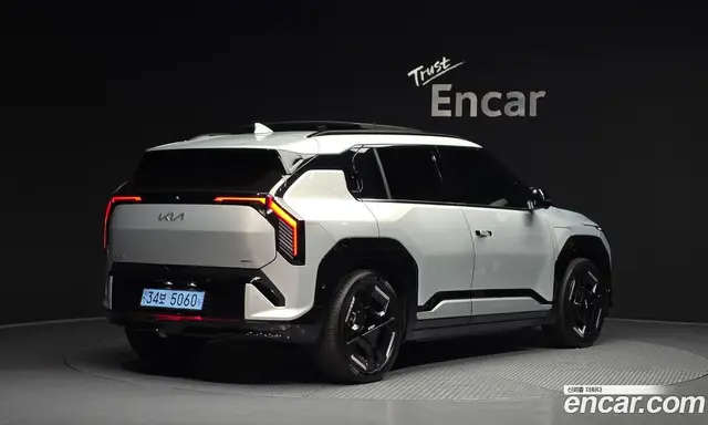 Kia EV3 2024 0.2 автомат (гидро), миниатюра 2