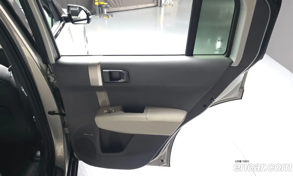 Kia EV3 2024 0.2 автомат (гидро), фото 15