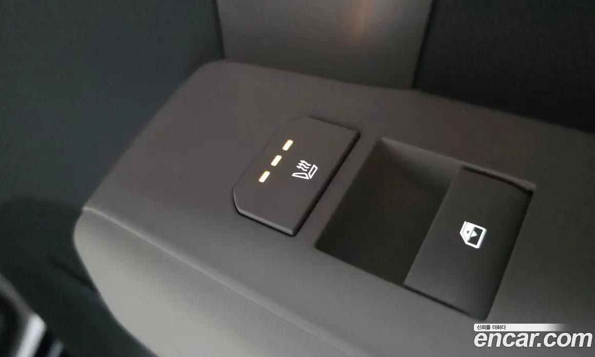 Kia EV3 2024 0.2 автомат (гидро), фото 25