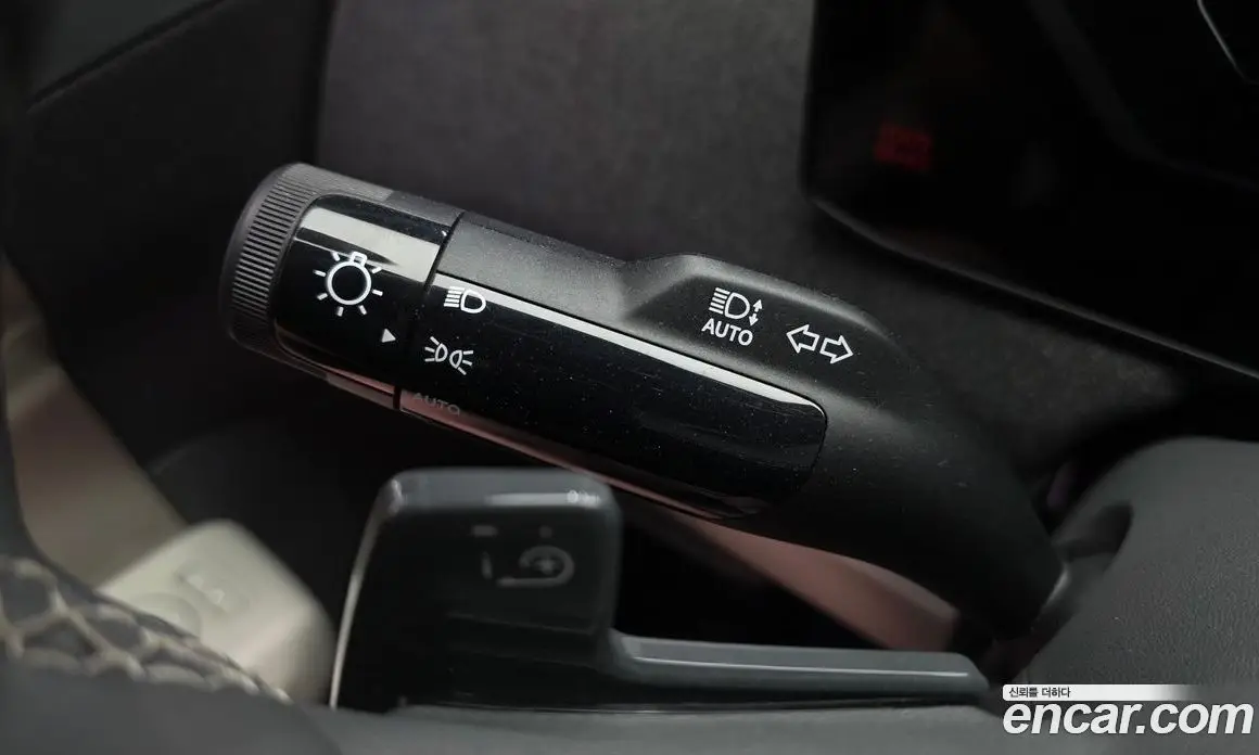 Kia EV3 2024 0.2 автомат (гидро), фото 34