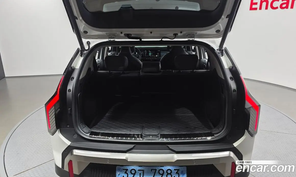 Kia EV3 2024 0.2 автомат (гидро), фото 28