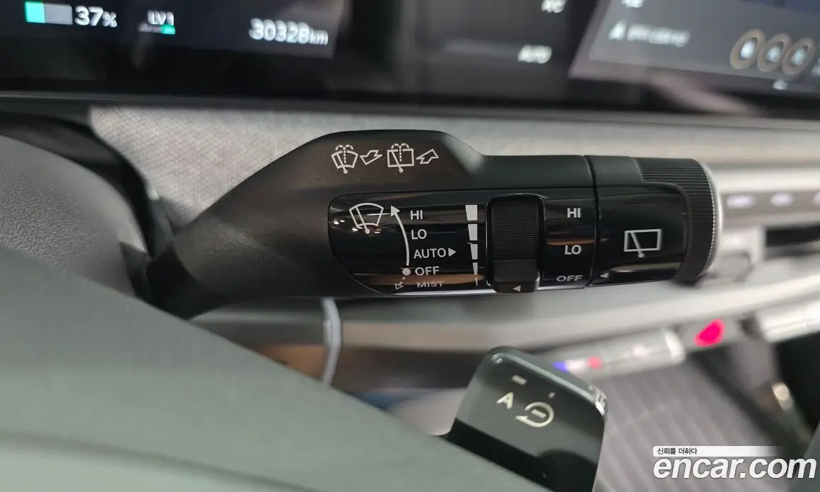 Kia EV3 2024 0.2 автомат (гидро), фото 38