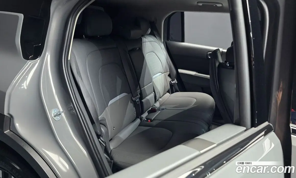 Kia EV3 2025 автомат (гидро), фото 16