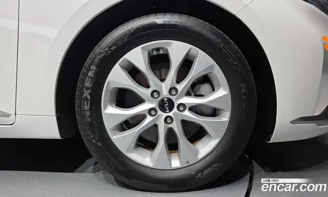 Kia K8 2021 2.5 автомат (гидро), миниатюра 6