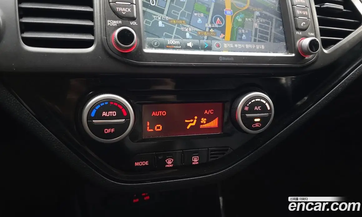 Kia Morning 2016 1.0 автомат (гидро), фото 23