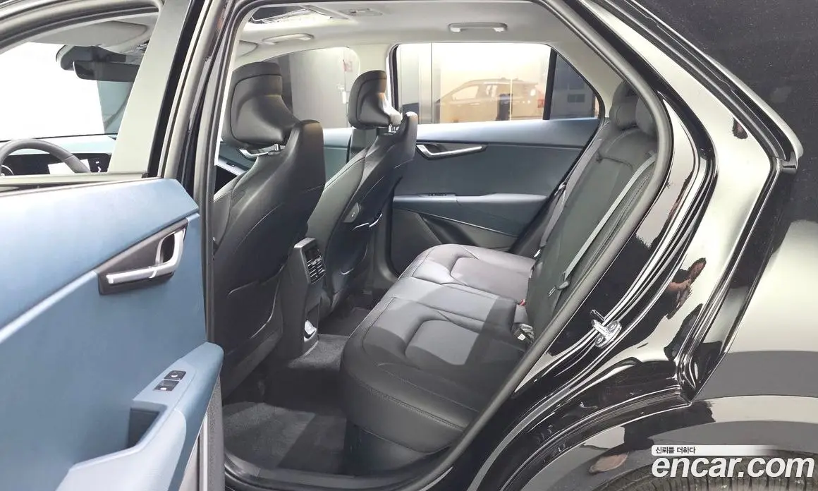 Kia Niro 2025 1.6 автомат (гидро), фото 16