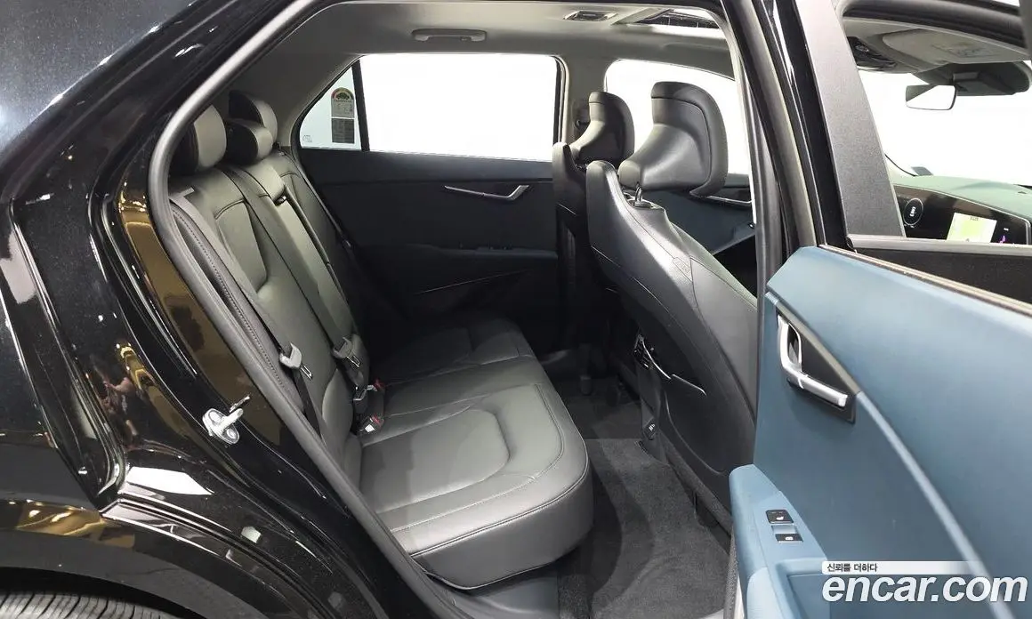 Kia Niro 2025 1.6 автомат (гидро), фото 18