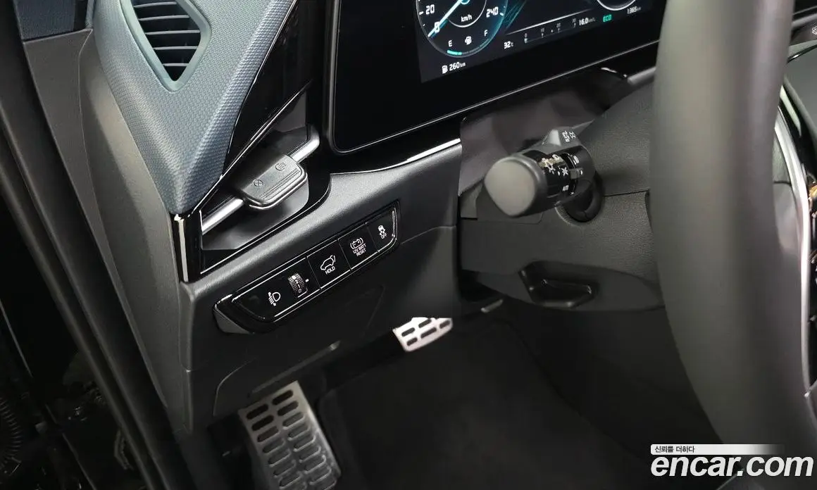 Kia Niro 2025 1.6 автомат (гидро), фото 28