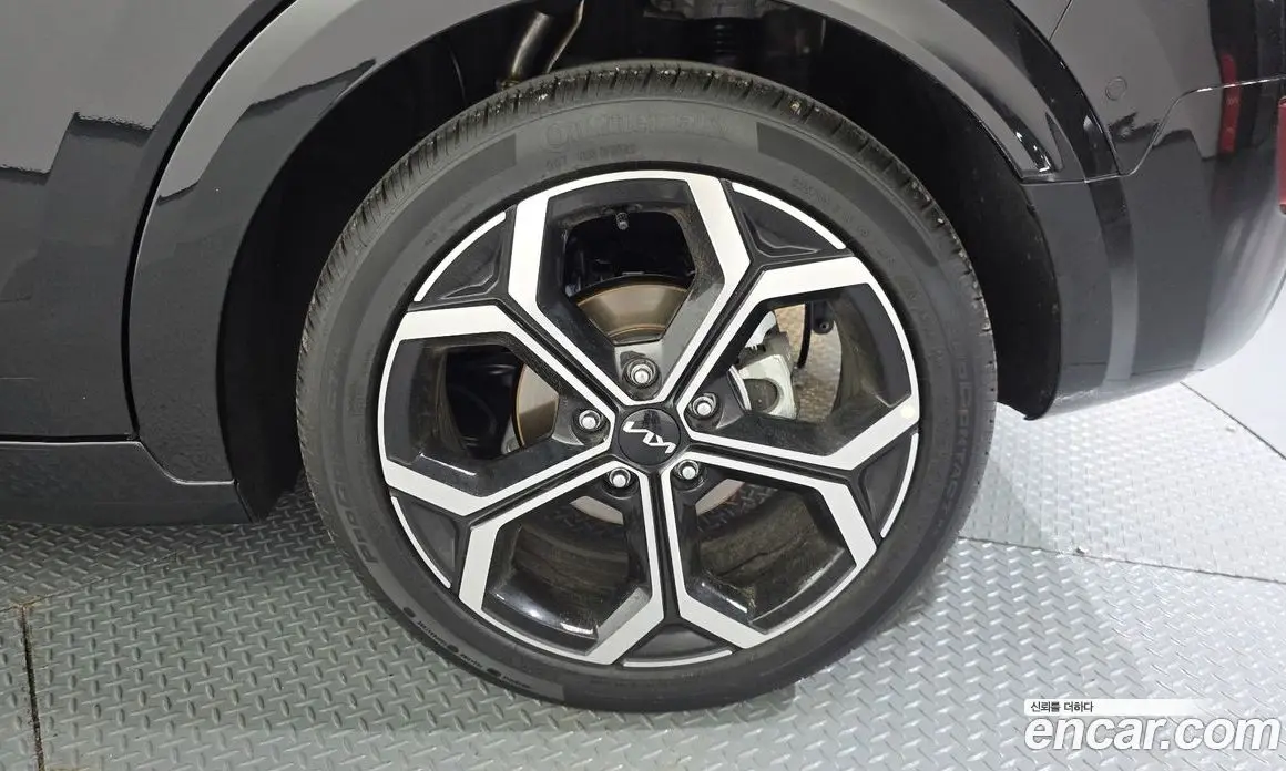 Kia Niro 2025 1.6 автомат (гидро), фото 7