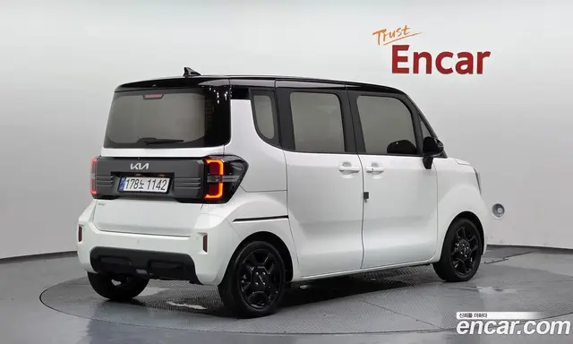 Kia Ray 2024 1.0 автомат (гидро), миниатюра 2