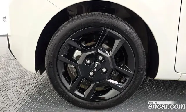 Kia Ray 2024 1.0 автомат (гидро), миниатюра 5