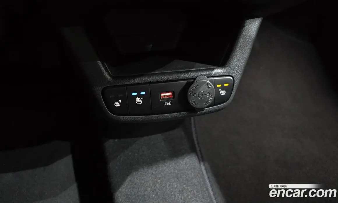 Kia Ray 2024 1.0 автомат (гидро), фото 17