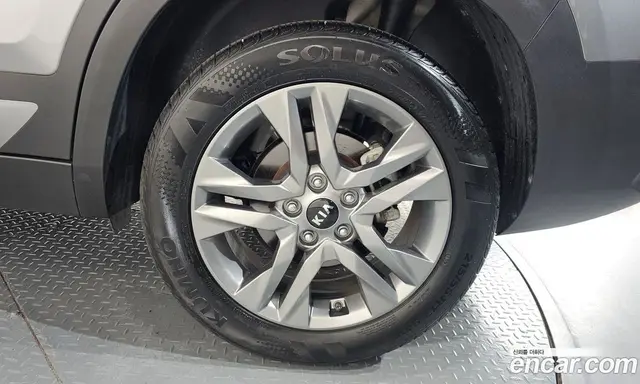 Kia Seltos 2021 1.6 автомат (гидро), миниатюра 7
