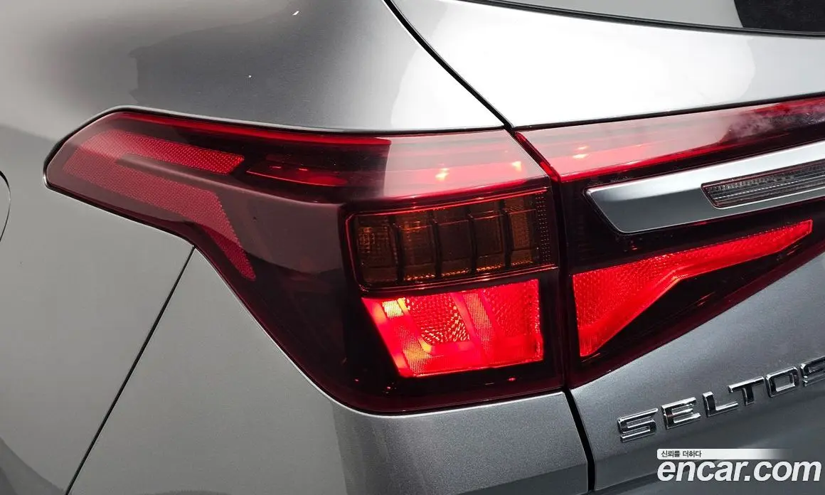 Kia Seltos 2021 1.6 автомат (гидро), фото 9