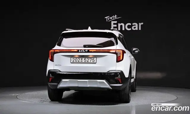 Kia Seltos 2023 1.6 автомат (гидро), миниатюра 4