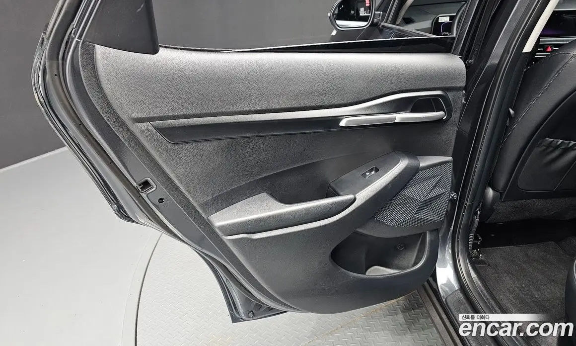 Kia Seltos 2024 1.6 автомат (гидро), фото 15