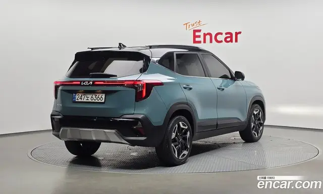 Kia Seltos 2024 1.6 автомат (гидро), миниатюра 2