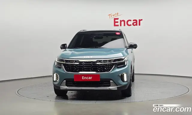 Kia Seltos 2024 1.6 автомат (гидро), миниатюра 3