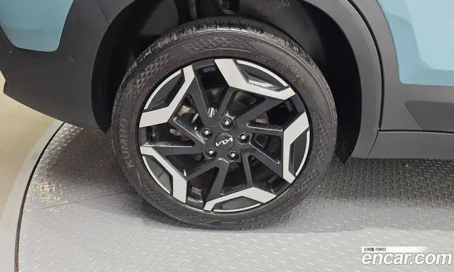 Kia Seltos 2024 1.6 автомат (гидро), миниатюра 5