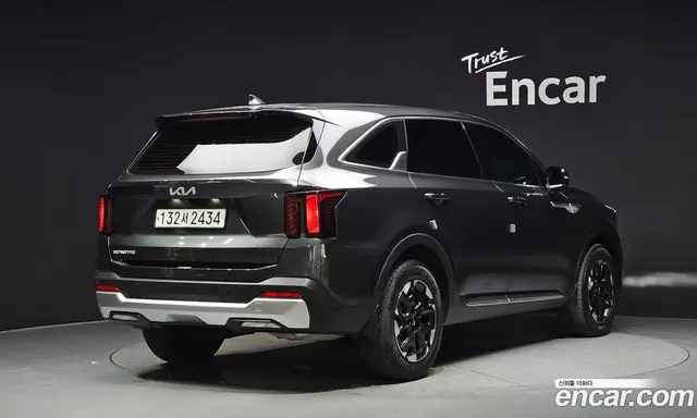 Kia Sorento 2023 2.2 автомат (гидро), миниатюра 2