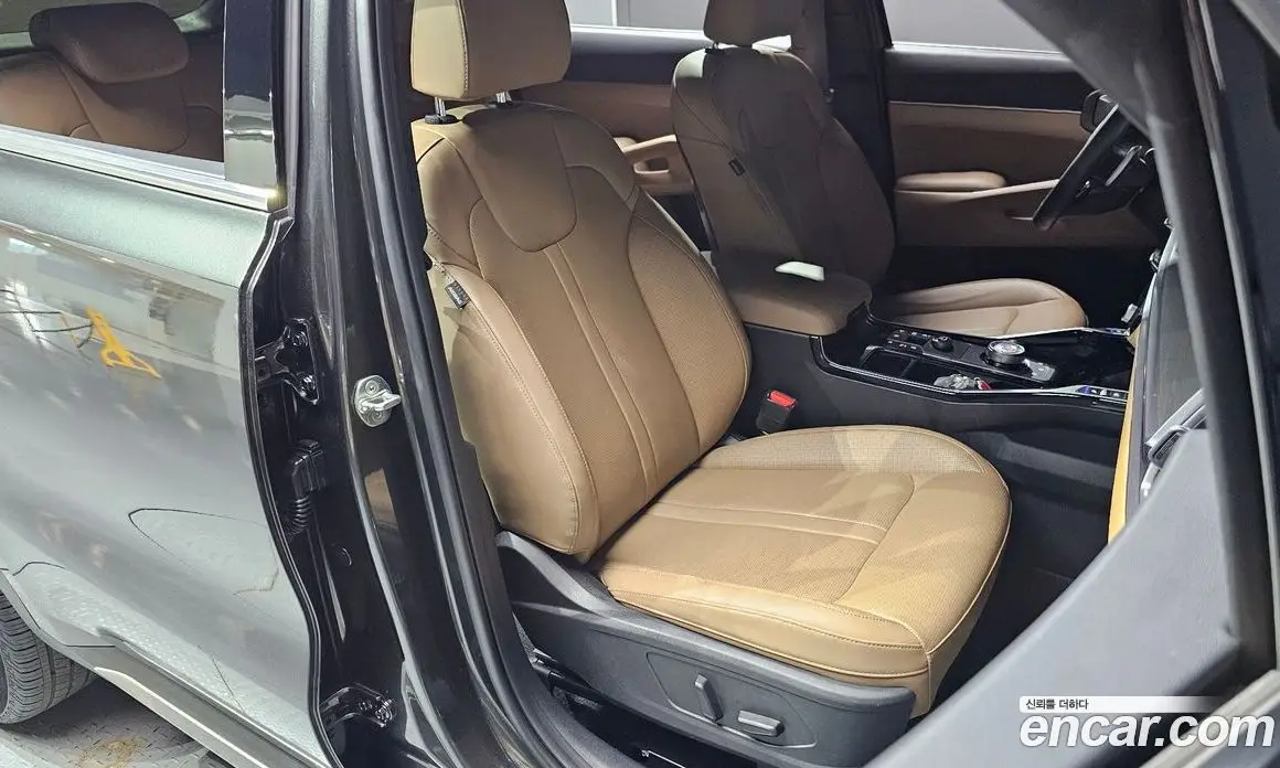 Kia Sorento 2023 2.2 автомат (гидро), фото 11