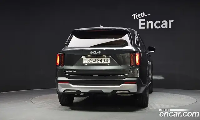Kia Sorento 2023 2.2 автомат (гидро), миниатюра 4