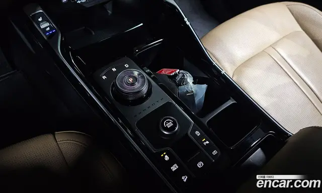 Kia Sorento 2023 2.2 автомат (гидро), миниатюра 9