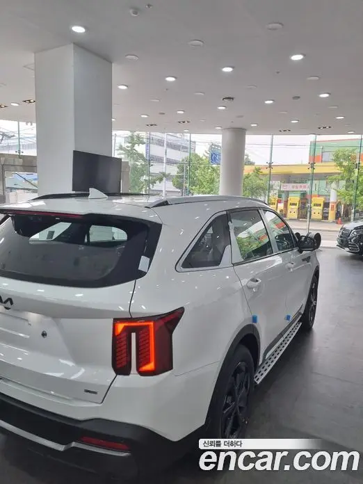 Kia Sorento 2026 1.6 автомат (гидро), миниатюра 6