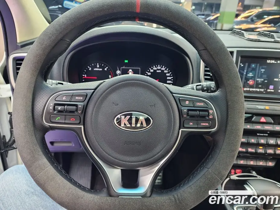 Kia Sportage 2017 2.0 автомат (гидро), фото 13
