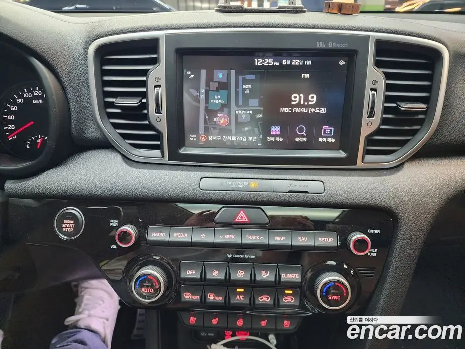 Kia Sportage 2017 2.0 автомат (гидро), фото 8