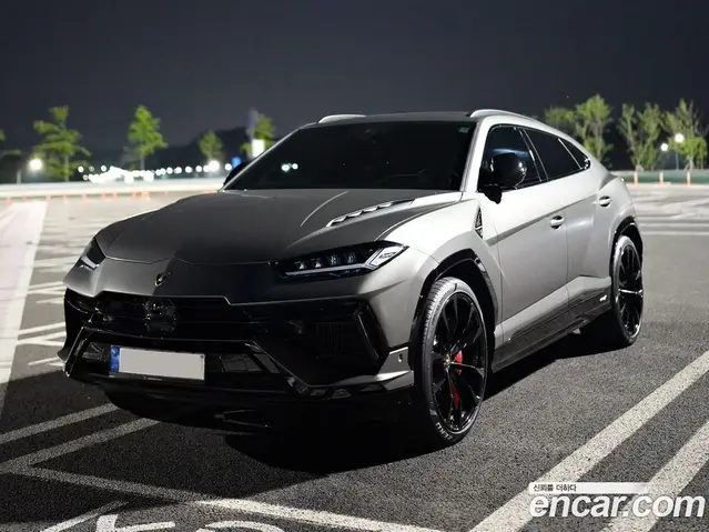 Lamborghini Urus 2023 4.0 автомат (гидро), миниатюра 1 Lamborghini Urus 2023 4.0 автомат (гидро), миниатюра 1