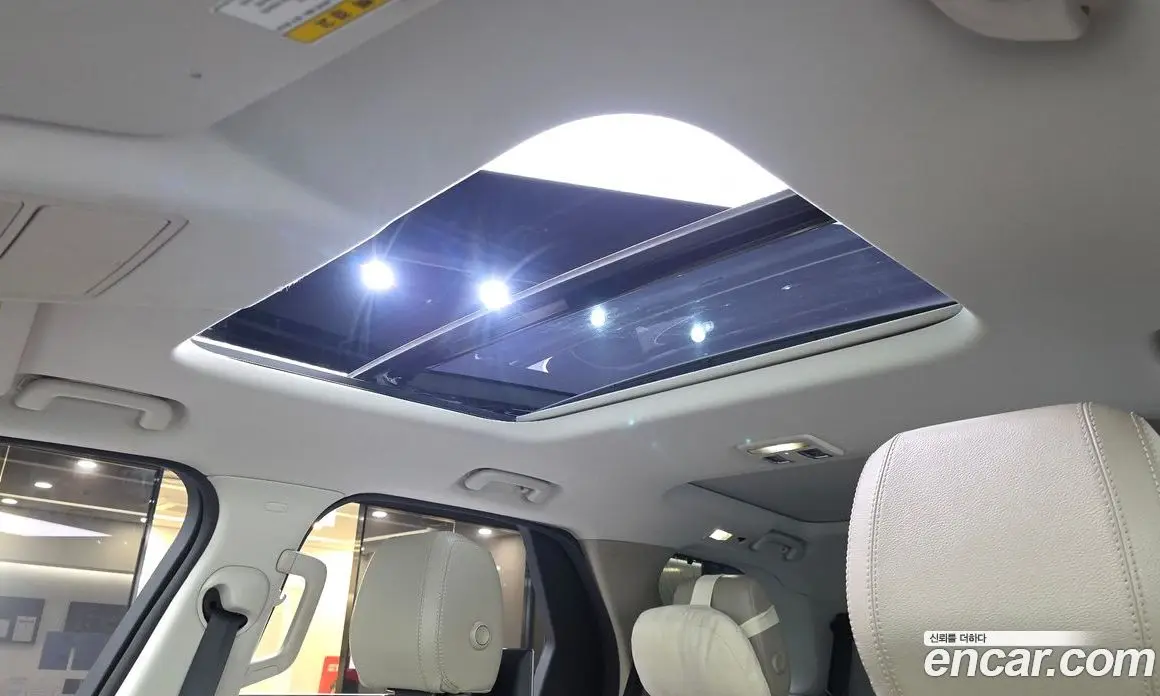 Land Rover Discovery 2019 3.0 автомат (гидро), фото 24