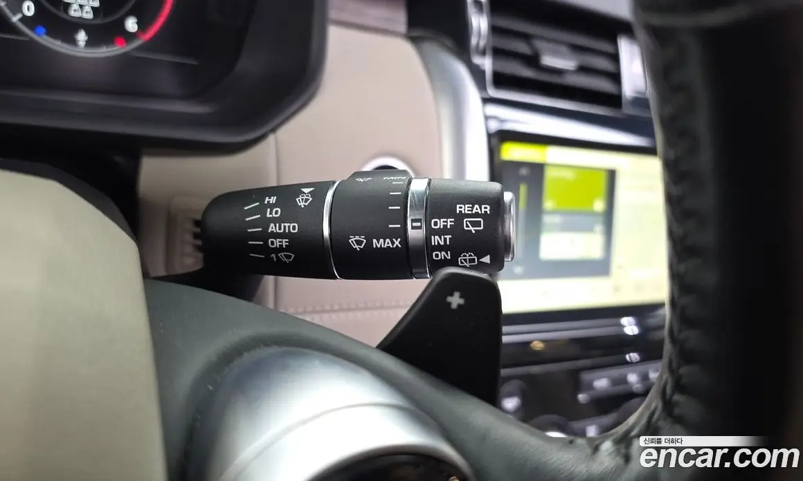 Land Rover Discovery 2019 3.0 автомат (гидро), фото 32