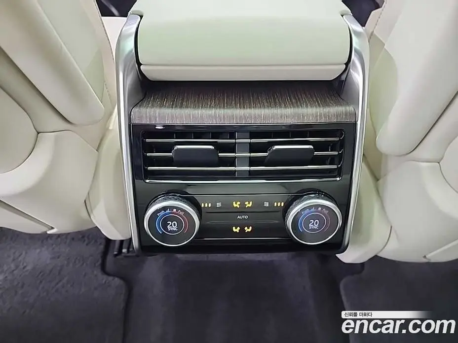 Land Rover Range Rover 2022 3.0 автомат (гидро), фото 14