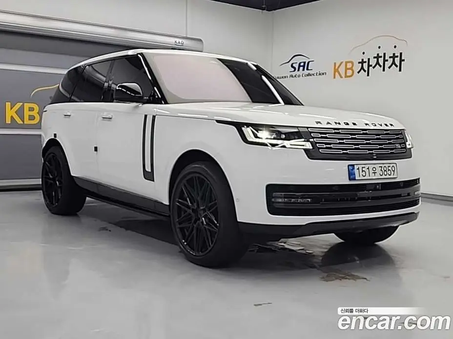 Land Rover Range Rover 2022 3.0 автомат (гидро), фото 4
