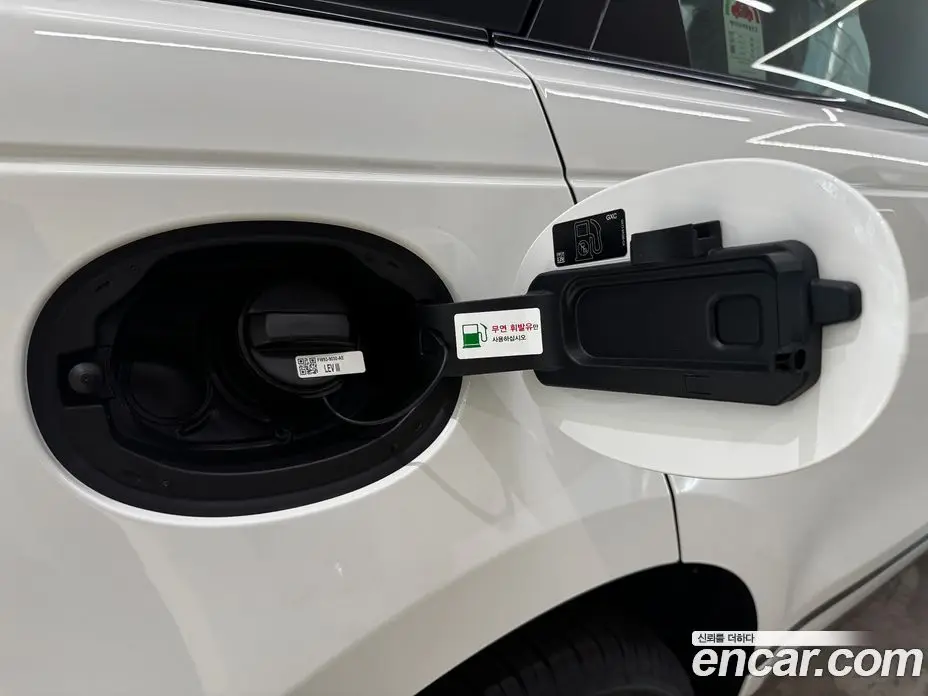 Land Rover Range Rover Velar 2026 2.0 автомат (гидро), фото 18