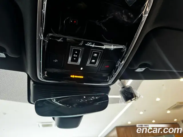 Land Rover Range Rover Velar 2026 2.0 автомат (гидро), миниатюра 9
