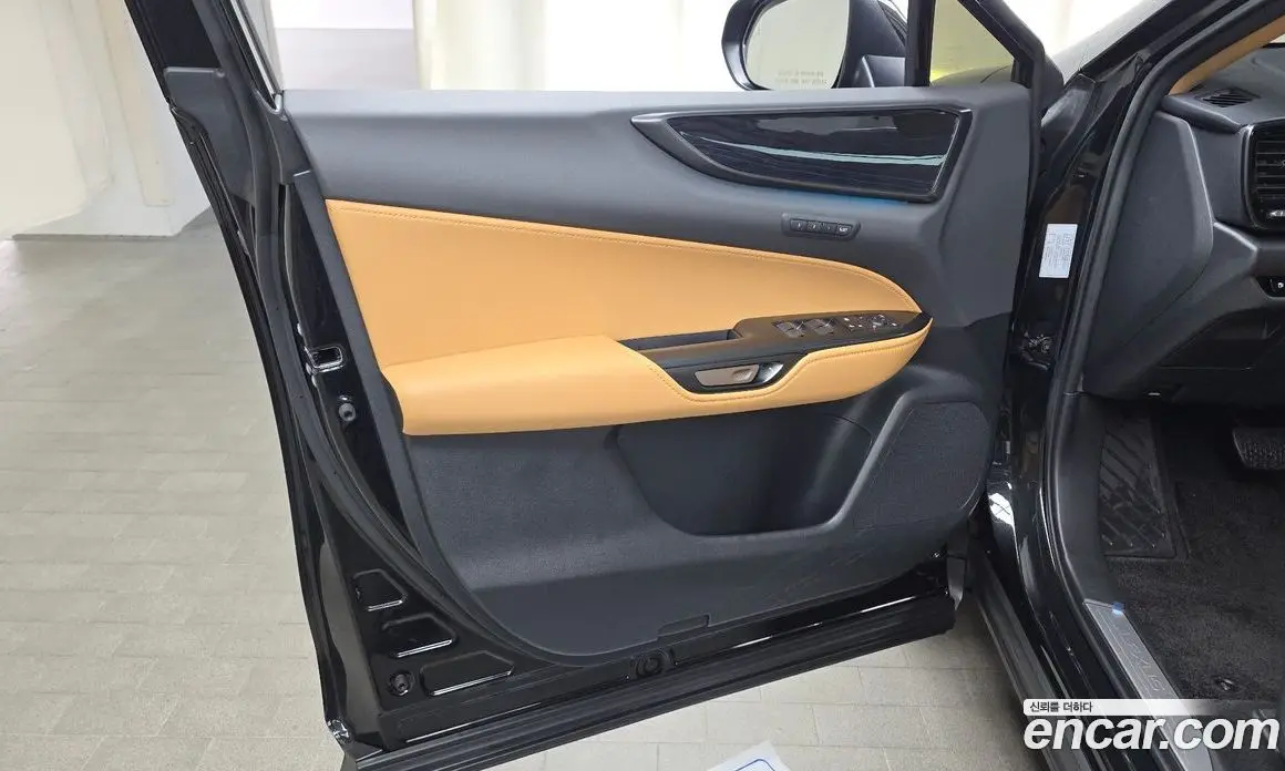 Lexus NX 2025 2.5 автомат (гидро), фото 14 Lexus NX 2025 2.5 автомат (гидро), фото 14