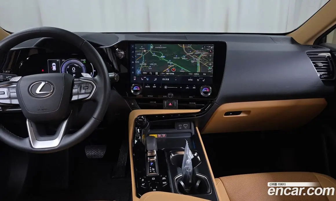 Lexus NX 2025 2.5 автомат (гидро), фото 20 Lexus NX 2025 2.5 автомат (гидро), фото 20