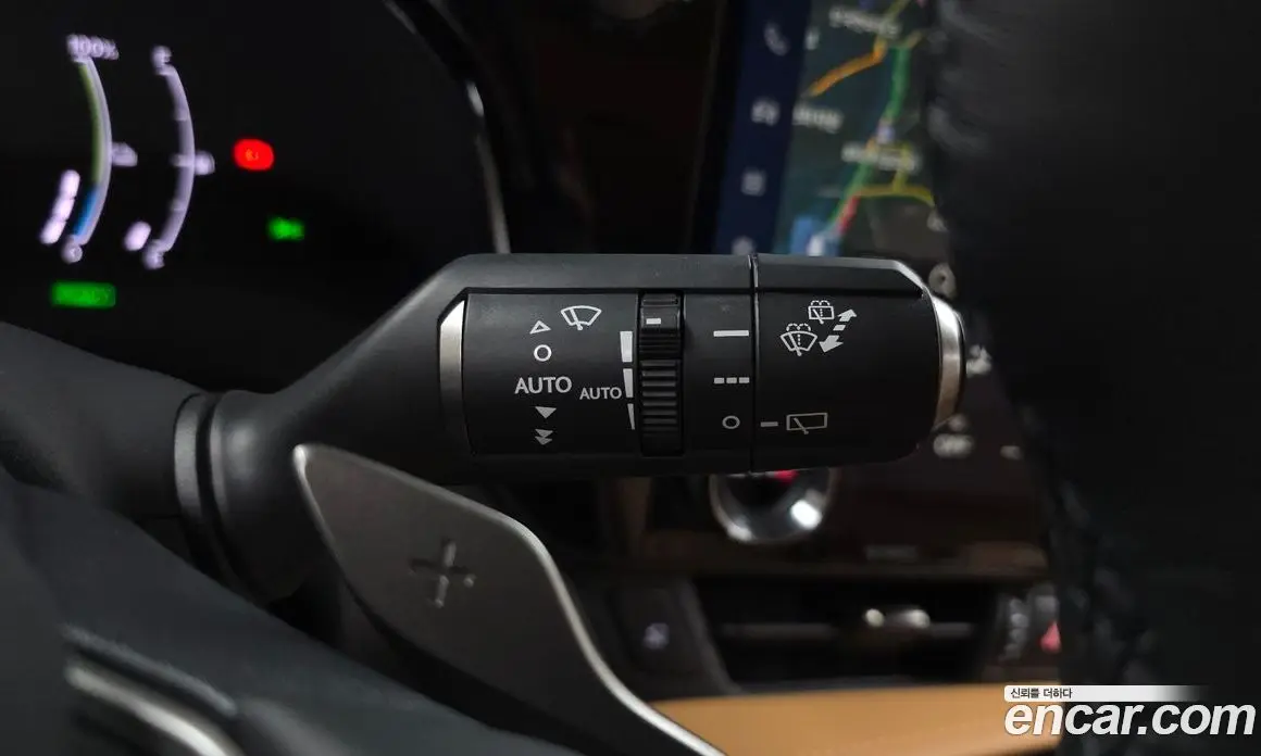 Lexus NX 2025 2.5 автомат (гидро), фото 30 Lexus NX 2025 2.5 автомат (гидро), фото 30