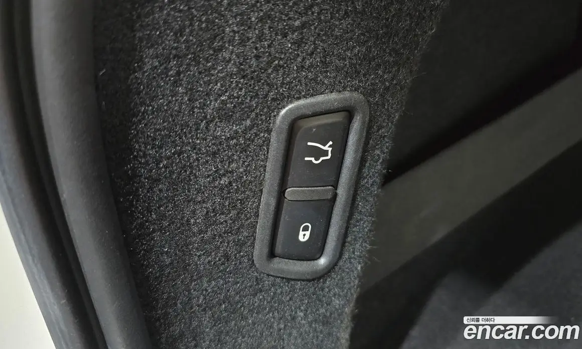 Maserati Levante 2017 3.0 автомат (гидро), фото 20 Maserati Levante 2017 3.0 автомат (гидро), фото 20