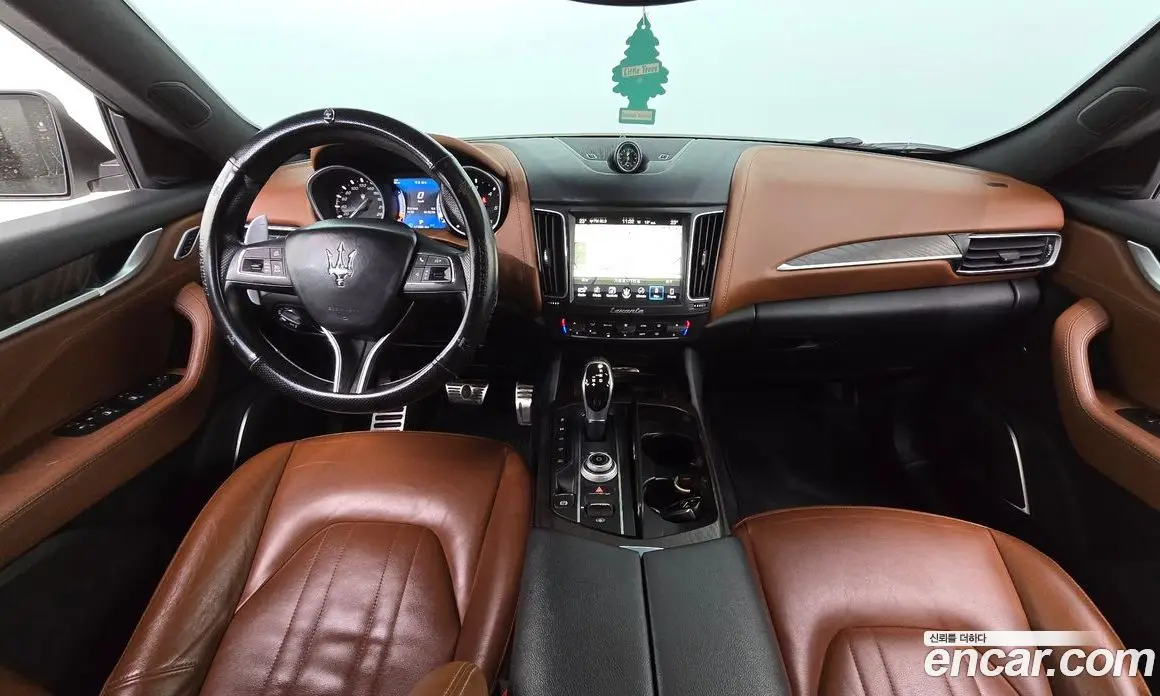 Maserati Levante 2017 3.0 автомат (гидро), фото 7 Maserati Levante 2017 3.0 автомат (гидро), фото 7