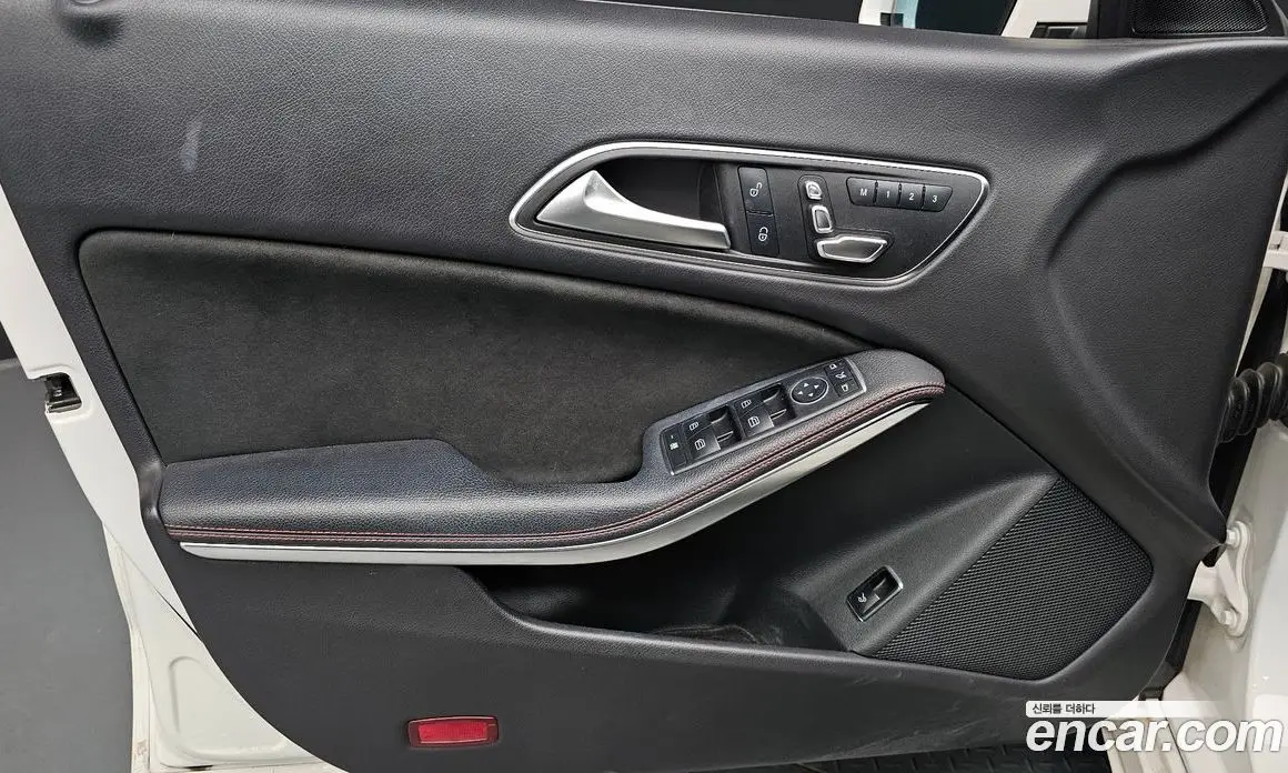 Mercedes-Benz CLA-Class 2018 2.0 автомат (гидро), фото 14