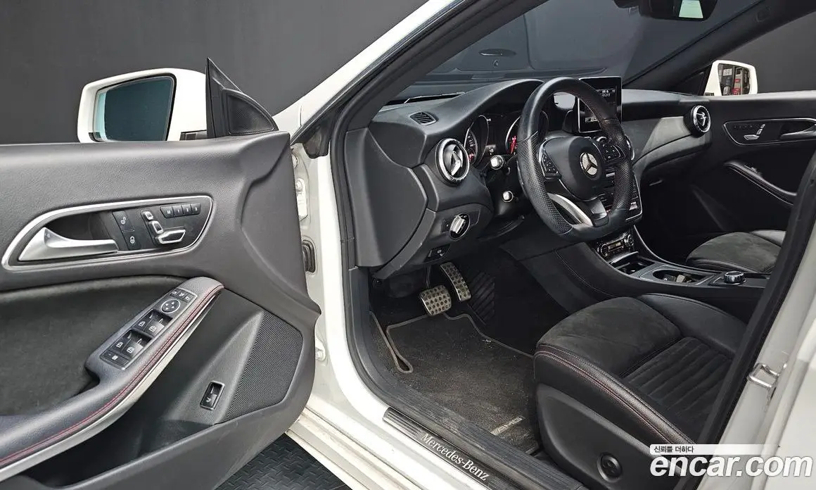 Mercedes-Benz CLA-Class 2018 2.0 автомат (гидро), фото 17
