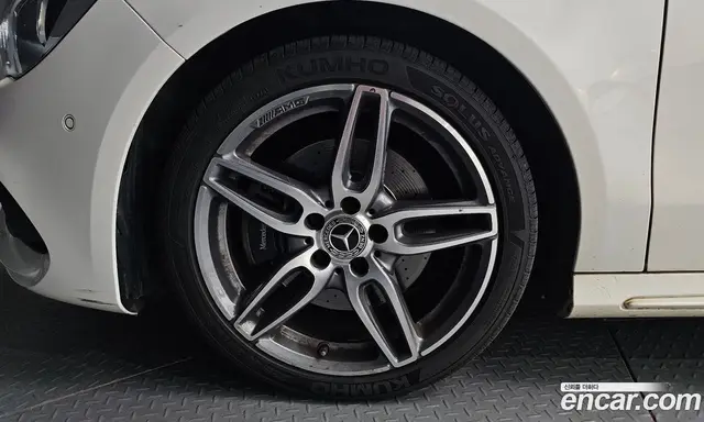 Mercedes-Benz CLA-Class 2018 2.0 автомат (гидро), миниатюра 5