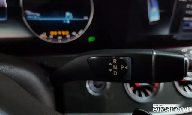 Mercedes-Benz CLS-Class 2020 1.9 автомат (гидро), миниатюра 12