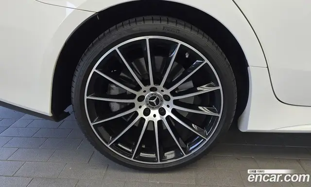 Mercedes-Benz CLS-Class 2021 3.0 автомат (гидро), миниатюра 5