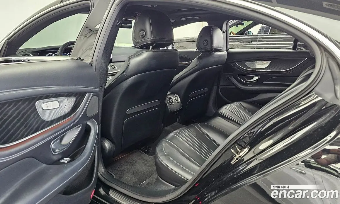 Mercedes-Benz CLS-Class 2022 2.0 автомат (гидро), фото 16