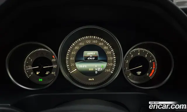 Mercedes-Benz E-Class 2015 2.0 автомат (гидро), миниатюра 8
